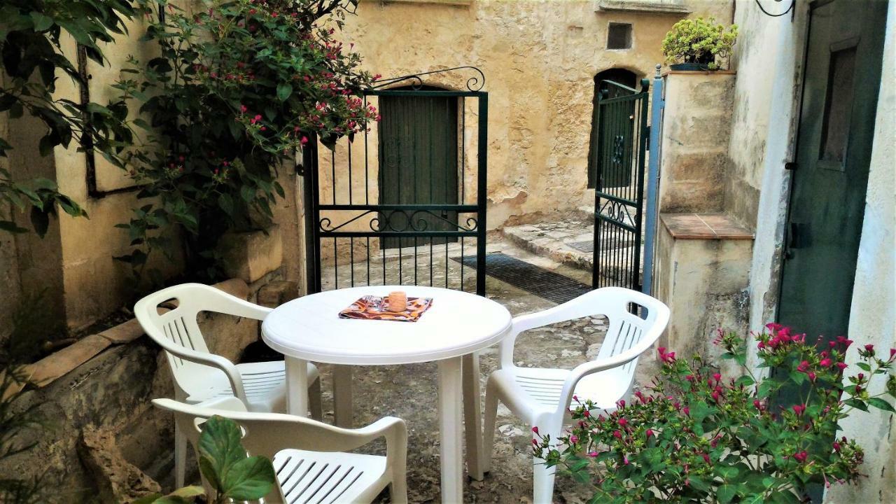 Nei Sassi Da Nino Bed & Breakfast Matera Luaran gambar