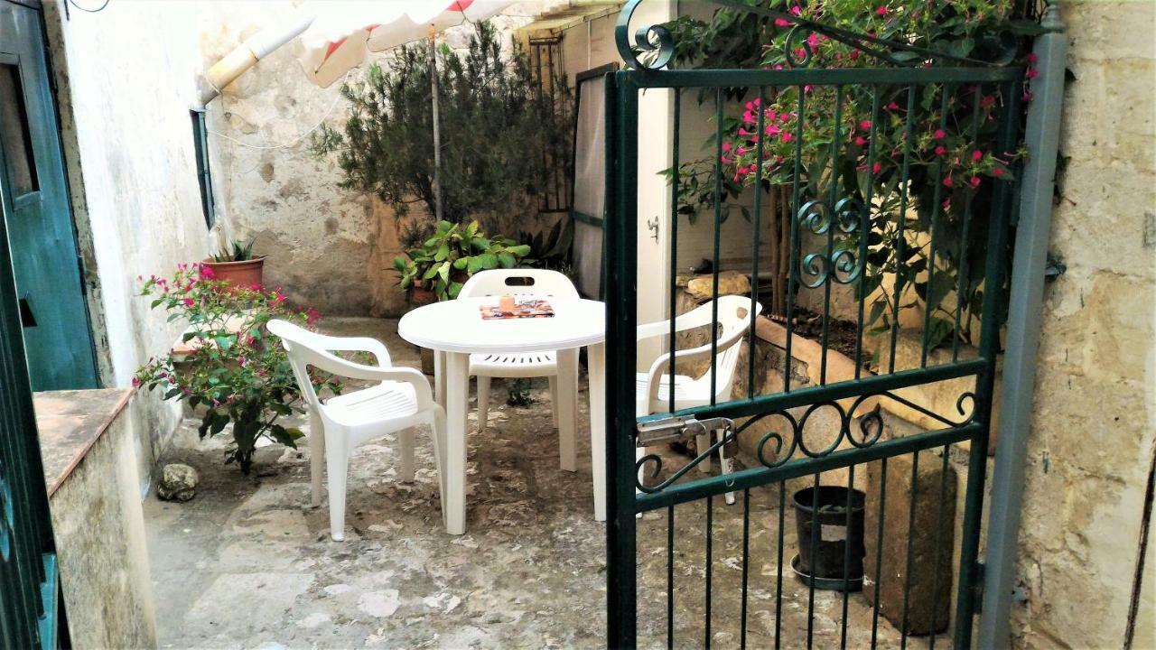Nei Sassi Da Nino Bed & Breakfast Matera Luaran gambar